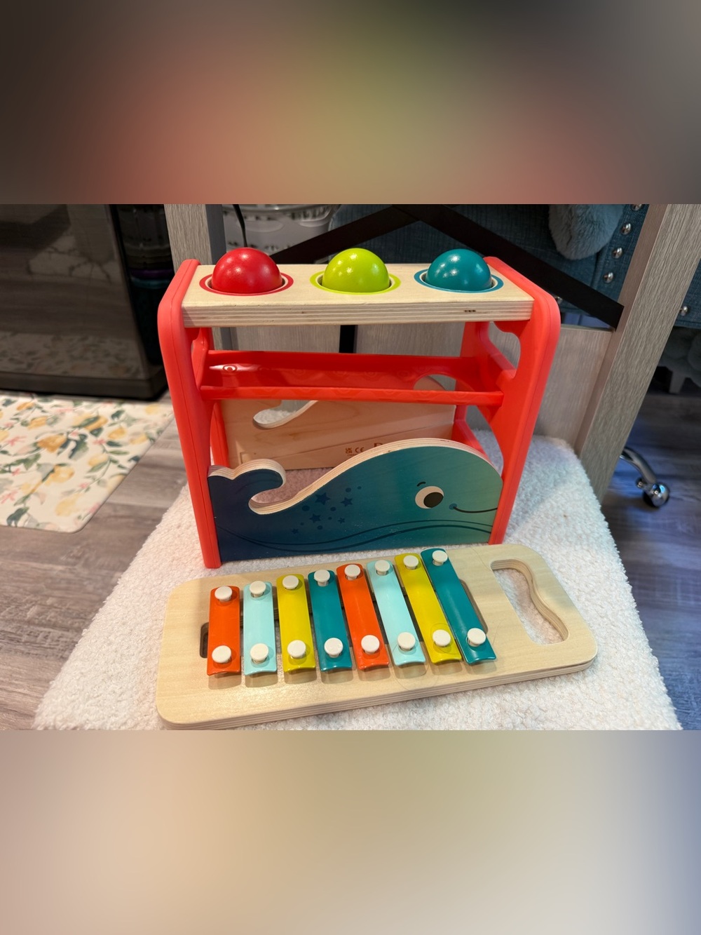 Battat Wooden Whale Pound & Tap Bench with Xylophone | Montessori Musical Toy - Picture 5 of 9